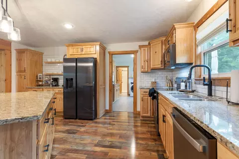 Kitchen - 702 Shadrack Rd, Cape Fair, MO 65624 photo 3 of 6