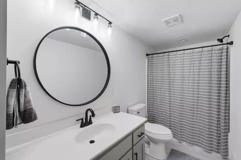 Bath - 1339 Stargrass Rd, Ozark, MO 65721 photo 8 of 8