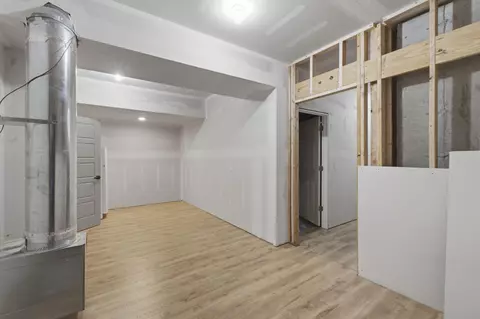 Entry Way - 1339 Stargrass Rd, Ozark, MO 65721 photo 5 of 6