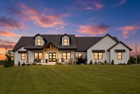 1339 Stargrass Rd, Ozark, MO 65721
