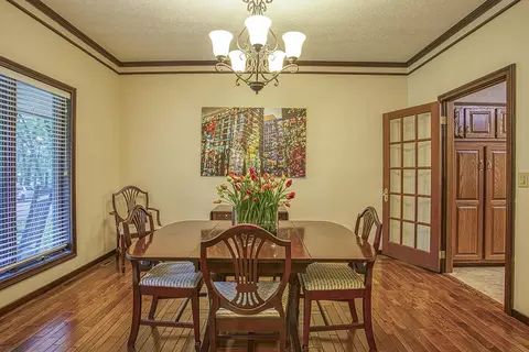 4370 E Whitehall Dr, Springfield, MO 65809 photo 4