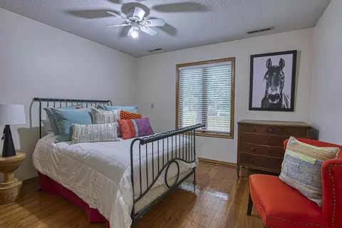 4370 E Whitehall Dr, Springfield, MO 65809 photo 27