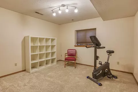 4370 E Whitehall Dr, Springfield, MO 65809 photo 35