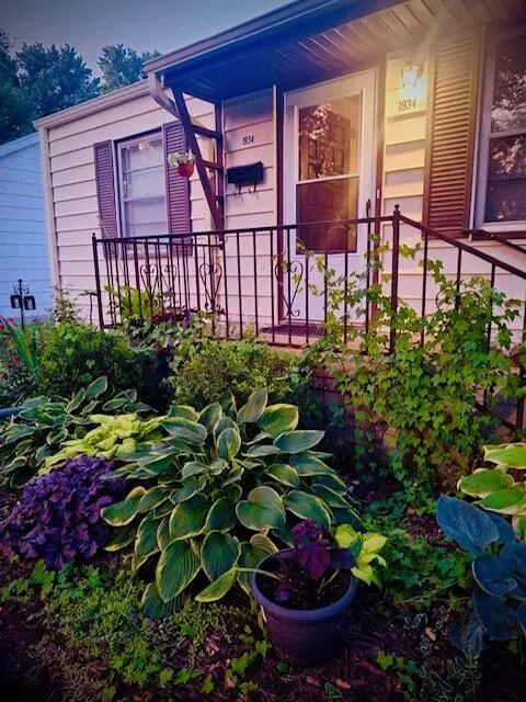 Exterior - 1934 S Kimbrough Ave, Springfield, MO 65807 photo 9 of 9