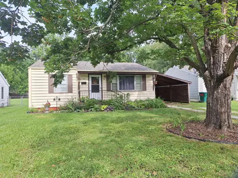 1934 S Kimbrough Ave, Springfield, MO 65807