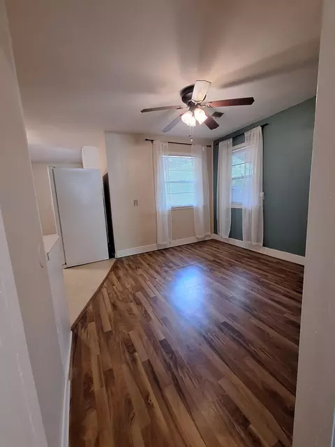 Dining - 1934 S Kimbrough Ave, Springfield, MO 65807 photo 1 of 1