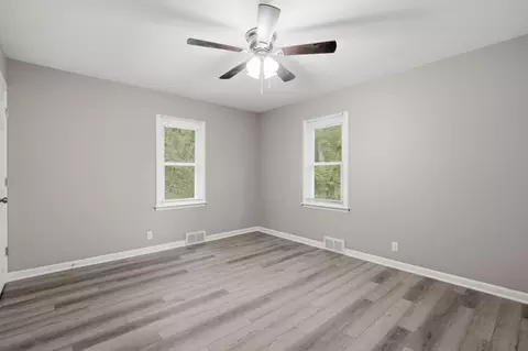 Bedroom - 1259 E Berkeley St, Springfield, MO 65804 photo 2 of 2
