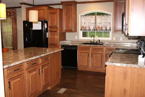 17975 3rd St, Eagle Rock, MO 65641 photo 6