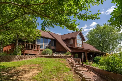 Exterior - 506 Hansen Ln, Gainesville, MO 65655 photo 7 of 27