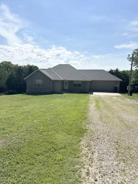 Exterior - 48 Drop Tine Dr, Strafford, MO 65757 photo 3 of 15