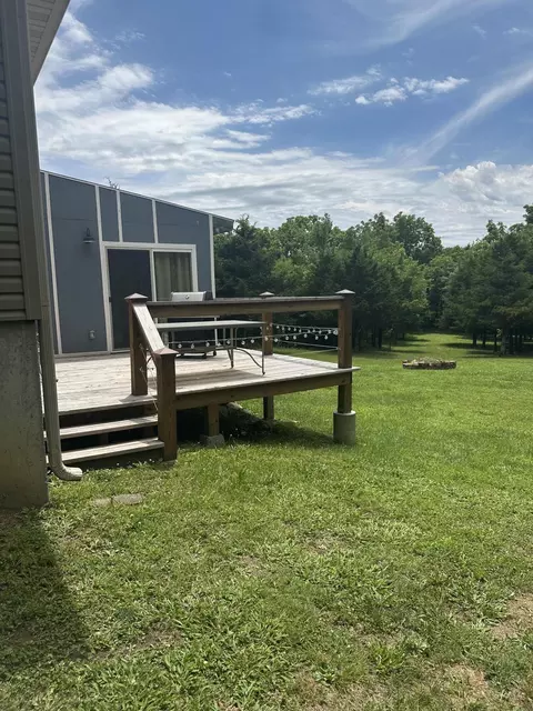 Exterior - 48 Drop Tine Dr, Strafford, MO 65757 photo 10 of 15