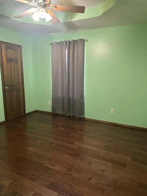 Bedroom - 48 Drop Tine Dr, Strafford, MO 65757 photo 6 of 6