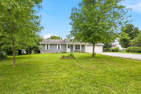 102 Murray St, Pleasant Hope, MO 65725