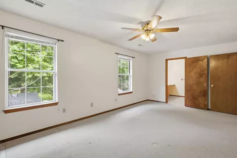 Bedroom - 4044 S 4046 S Miranda Ct, Springfield, MO 65807 photo 4 of 4