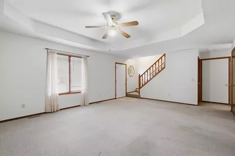 Living - 4044 S 4046 S Miranda Ct, Springfield, MO 65807 photo 7 of 8