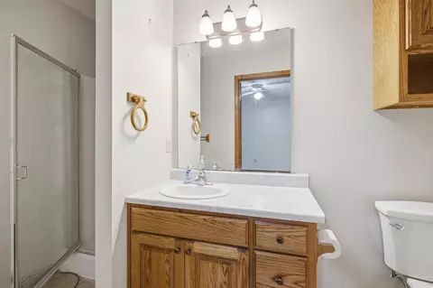 Bath - 4044 S 4046 S Miranda Ct, Springfield, MO 65807 photo 4 of 5