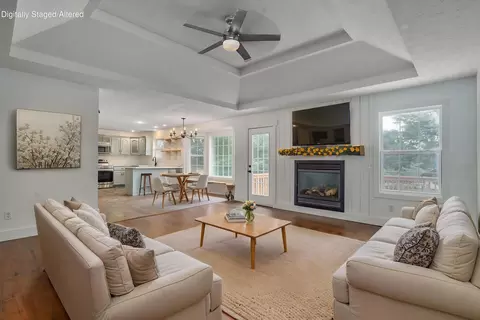 Living - 830 E Rachael Dr, Republic, MO 65738 photo 2 of 6