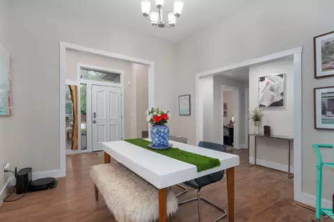 Entry Way - 1917 S Forrest Heights Ave, Springfield, MO 65809 photo 1 of 1