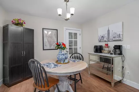 Dining - 1917 S Forrest Heights Ave, Springfield, MO 65809 photo 2 of 2