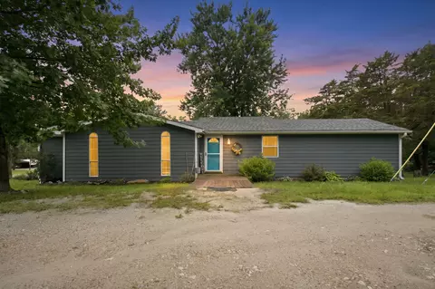 20492 Ponderosa Ln, Flemington, MO 65650