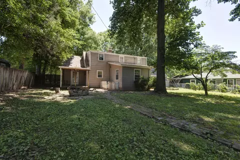 Exterior - 1235 E Stanford St, Springfield, MO 65804 photo 6 of 8