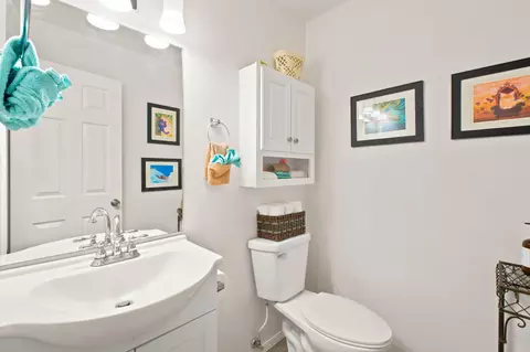 Bath - 1952 Pointe Royale Dr, Branson, MO 65616 photo 1 of 5