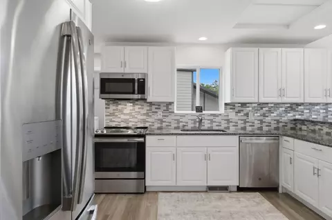 Kitchen - 1952 Pointe Royale Dr, Branson, MO 65616 photo 3 of 7