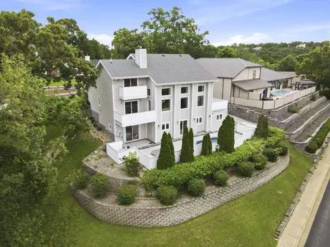 View/Area - 1952 Pointe Royale Dr, Branson, MO 65616 photo 2 of 15