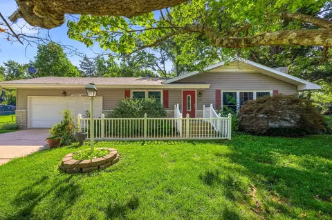 1706 S 11th Ave, Ozark, MO 65721