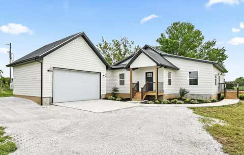 6074 6080 North State Highway 125, Rogersville, MO 65742