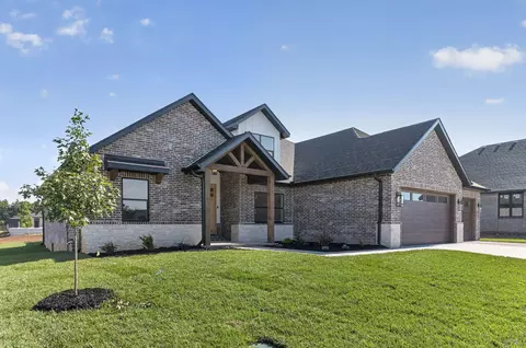 Exterior - 1749 E Skyline, Ozark, MO 65721 photo 4 of 9
