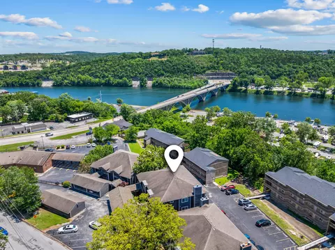 View/Area - 118 W Hensley St #2D, Branson, MO 65616 photo 4 of 4