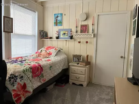 Bedroom - 118 W Hensley St #2D, Branson, MO 65616 photo 3 of 3