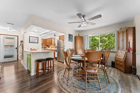 Dining - 118 W Hensley St #2D, Branson, MO 65616 photo 1 of 1