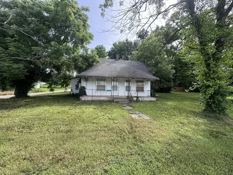 520 Carter St, Stella, MO 64867