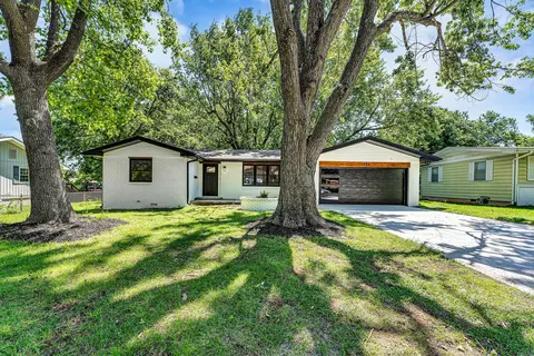 3428 S Fort Ave, Springfield, MO 65807