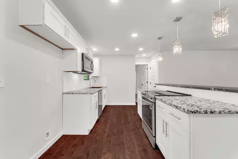 Kitchen - 3428 S Fort Ave, Springfield, MO 65807 photo 1 of 4