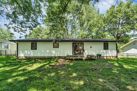 Exterior - 3428 S Fort Ave, Springfield, MO 65807 photo 6 of 7