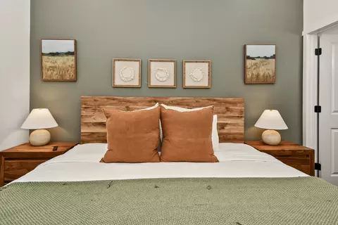 Bedroom - 335 Majestic Dr, Branson, MO 65616 photo 11 of 18