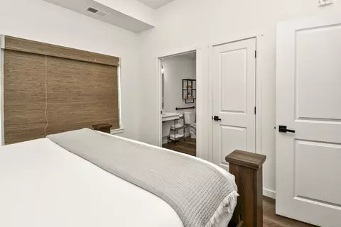 Bedroom - 335 Majestic Dr, Branson, MO 65616 photo 2 of 18