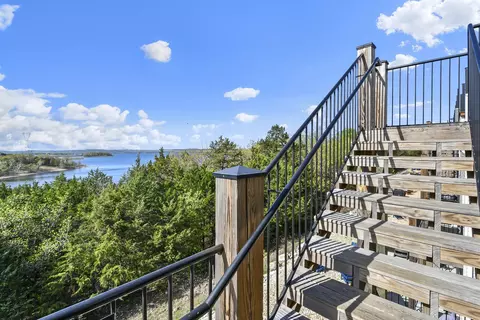 View/Area - 335 Majestic Dr, Branson, MO 65616 photo 5 of 14