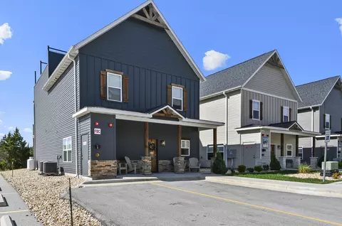 Exterior - 335 Majestic Dr, Branson, MO 65616 photo 13 of 13