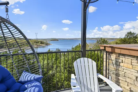 View/Area - 335 Majestic Dr, Branson, MO 65616 photo 7 of 14
