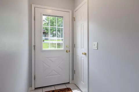 Entry Way - 520 Abby Ln #4, Branson, MO 65616 photo 1 of 1