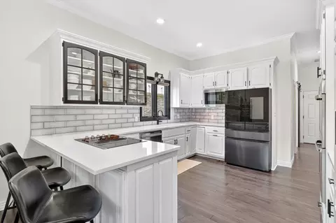 Kitchen - 6309 S Stone Hedge Ct, Ozark, MO 65721 photo 4 of 9