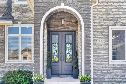 Entry Way - 6309 S Stone Hedge Ct, Ozark, MO 65721 photo 1 of 8