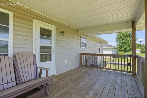 Exterior - 745 Birchwood Rd, Marshfield, MO 65706 photo 4 of 10