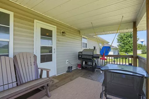 Exterior - 745 Birchwood Rd, Marshfield, MO 65706 photo 5 of 10