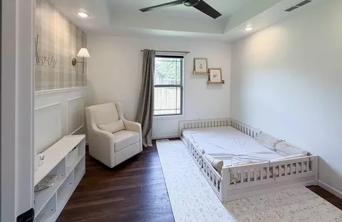 Bedroom - 3193 W Grandview St, Springfield, MO 65803 photo 5 of 5