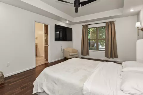 Bedroom - 3193 W Grandview St, Springfield, MO 65803 photo 1 of 5